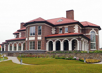 Купить загородную недвижимость